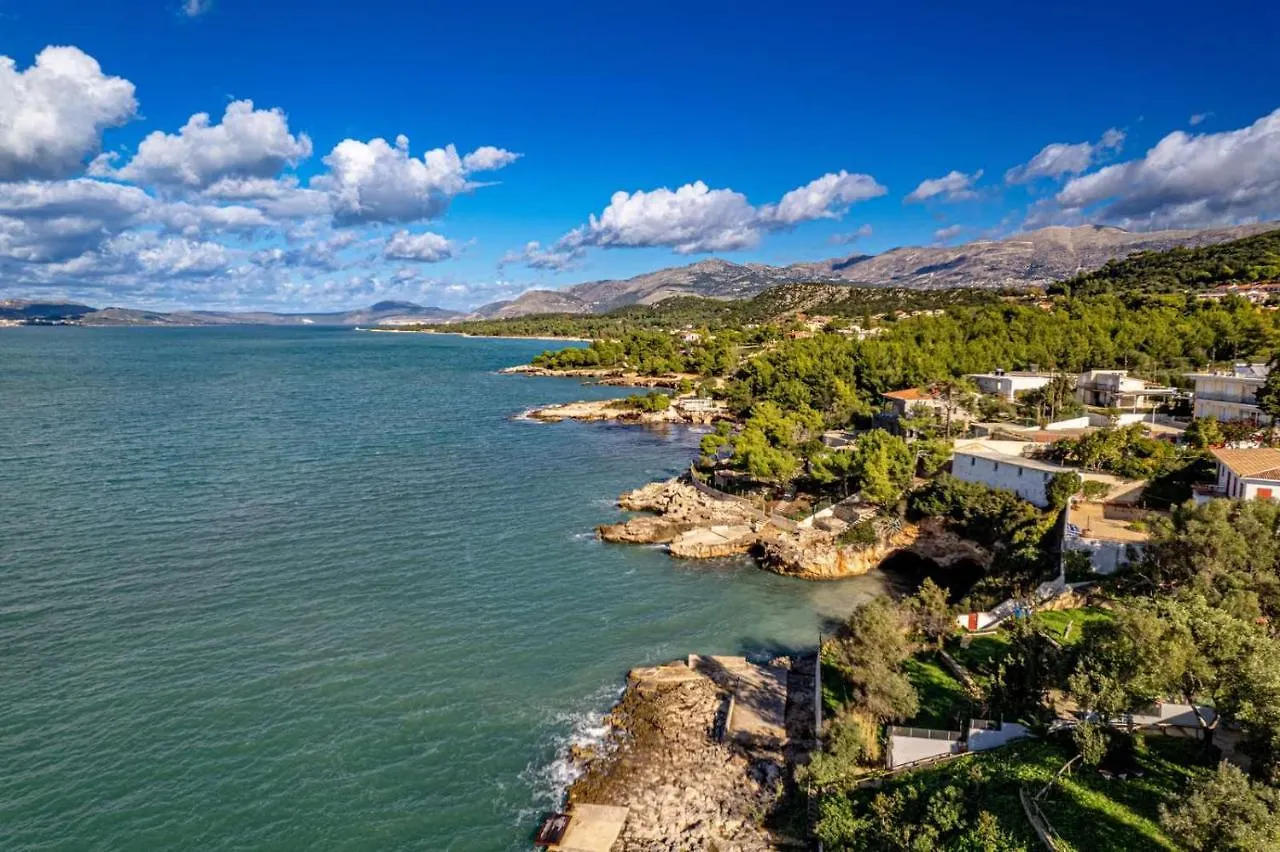 Via Lassi Kefalonia アルゴストリオン 0*,  ギリシャ